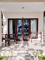 Rising Star Dive Resort