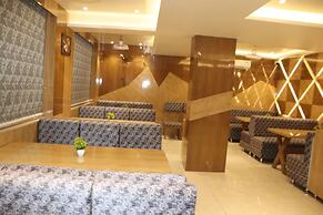 Signum CityScapes The Royal Castle Plaza