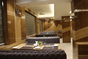 Signum CityScapes The Royal Castle Plaza