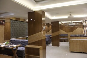 Signum CityScapes The Royal Castle Plaza