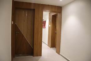 Signum CityScapes The Royal Castle Plaza