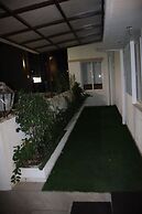 Signum CityScapes The Royal Castle Plaza