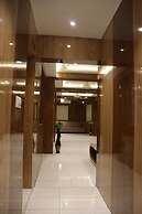 Signum CityScapes The Royal Castle Plaza