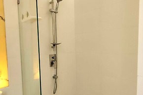 Pool View Nice Cool One Bedroom With 2 Large Beds