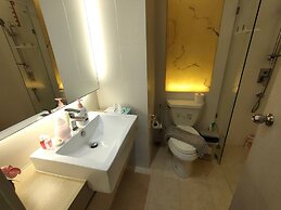 Pool View Nice Cool One Bedroom With 2 Large Beds