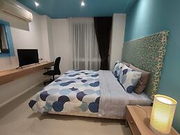 Pool View Nice Cool One Bedroom With 2 Large Beds