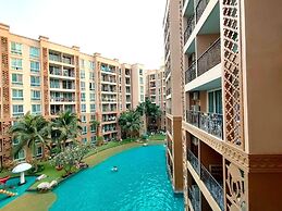 Pool View Nice Cool One Bedroom With 2 Large Beds