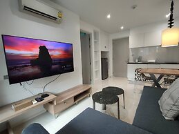 Pool View Nice Cool One Bedroom With 2 Large Beds