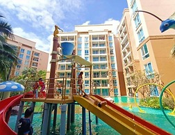 Pool View Nice Cool One Bedroom With 2 Large Beds