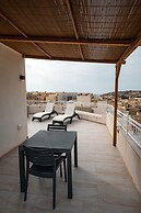 The Willows Luxury Penthouse