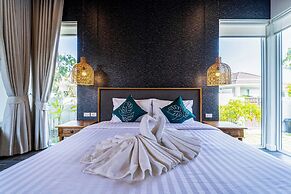 Luxury 7 Bedroom Pool Villa - WL67