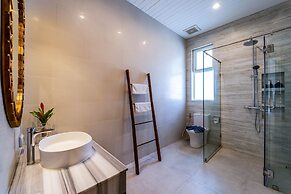 Luxury 7 Bedroom Pool Villa - WL67