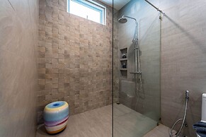 Luxury 7 Bedroom Pool Villa - WL67