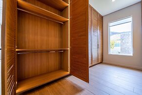 Luxury 7 Bedroom Pool Villa - WL67