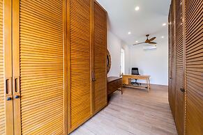 Luxury 7 Bedroom Pool Villa - WL67