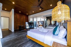 Luxury 7 Bedroom Pool Villa - WL67