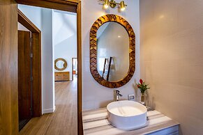 Luxury 7 Bedroom Pool Villa - WL67