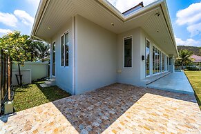 Luxury 7 Bedroom Pool Villa - WL67