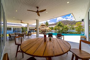 Luxury 7 Bedroom Pool Villa - WL67