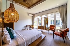 Luxury 7 Bedroom Pool Villa - WL67