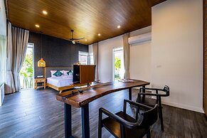 Luxury 7 Bedroom Pool Villa - WL67