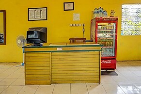 OYO 91573 Hotel Family Blitar