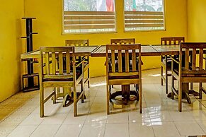 OYO 91573 Hotel Family Blitar