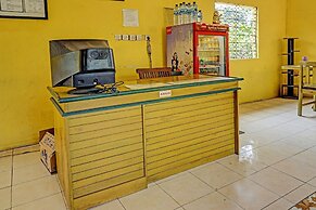 OYO 91573 Hotel Family Blitar