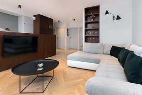 Business Flat Oliva by Renters Prestige