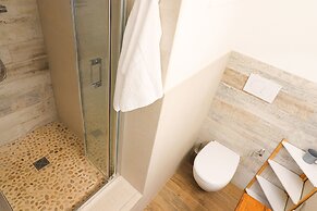 Sveva's Cozy Studio With sea View