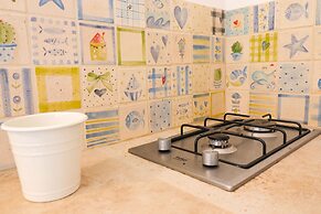 Sveva's Cozy Studio With sea View