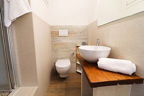 Sveva's Cozy Studio With sea View