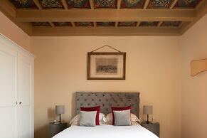 Loggiato dei Serviti