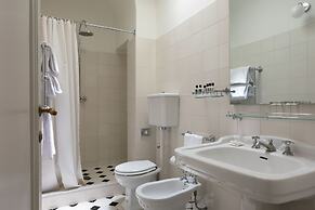 Loggiato dei Serviti