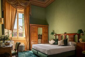 Loggiato dei Serviti