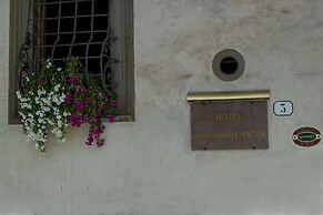 Loggiato dei Serviti