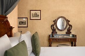 Loggiato dei Serviti