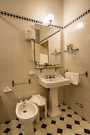 Loggiato dei Serviti