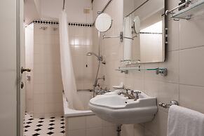 Loggiato dei Serviti