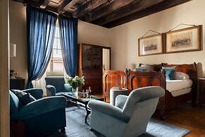 Loggiato dei Serviti