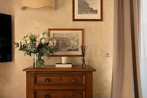 Loggiato dei Serviti