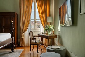 Loggiato dei Serviti