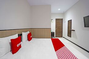OYO 91710 Hotel Anugerah