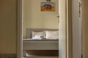 Angel Luxury Apartment in Kriopigi