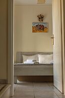 Angel Luxury Apartment in Kriopigi