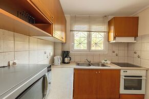 Angel Luxury Apartment in Kriopigi