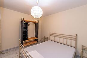 Angel Luxury Apartment in Kriopigi