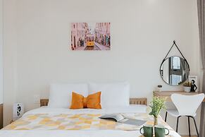 Myrcella Urban Studio