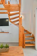 Serenite 2 Bd Santorini Getaway with Sea View