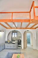 Serenite 2 Bd Santorini Getaway with Sea View